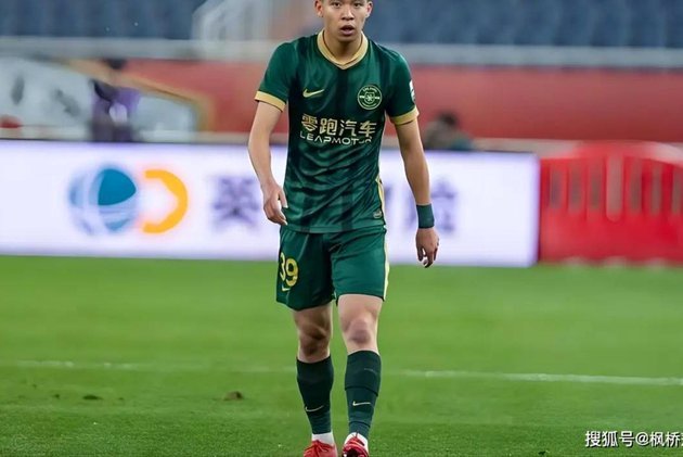 王钰栋2027亚洲杯关键战留洋试炼