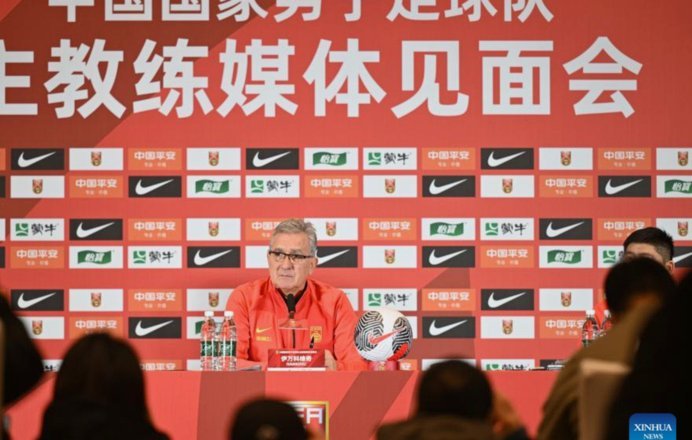 马德兴：大卫U16国足选人惹争议